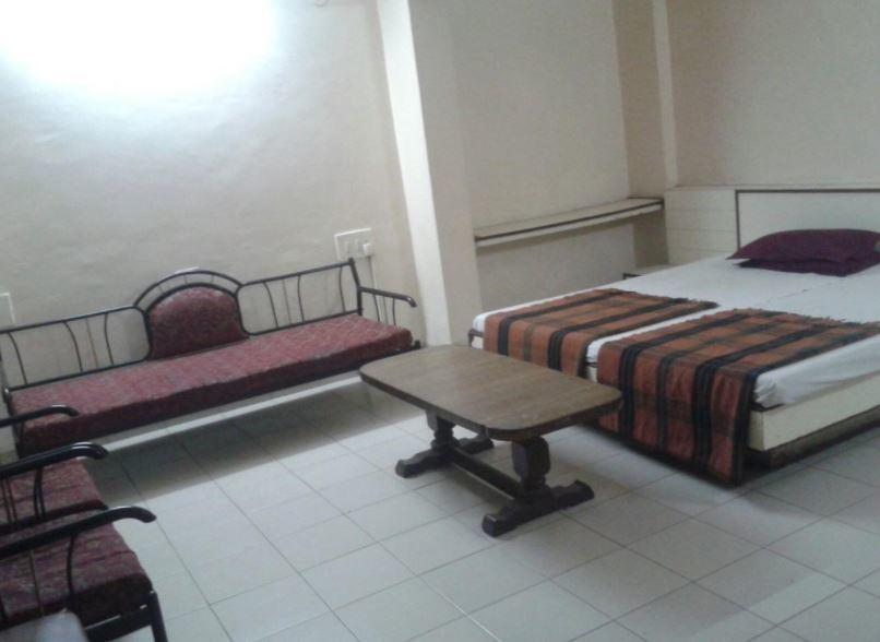 Hotel Sant Plaza Indore Eksteriør bilde