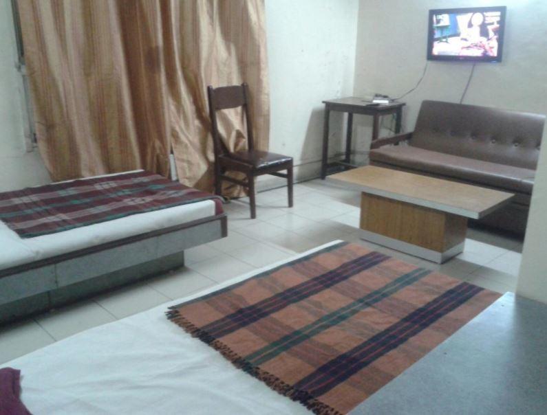 Hotel Sant Plaza Indore Eksteriør bilde